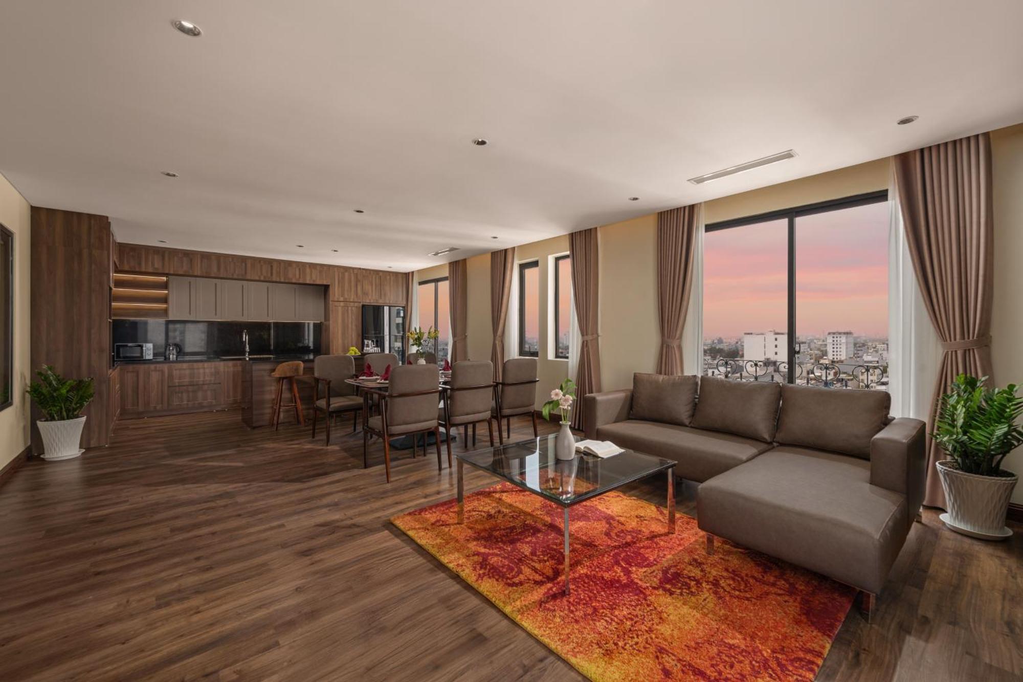 Palazzo Luxury Hotel Дананг Екстериор снимка