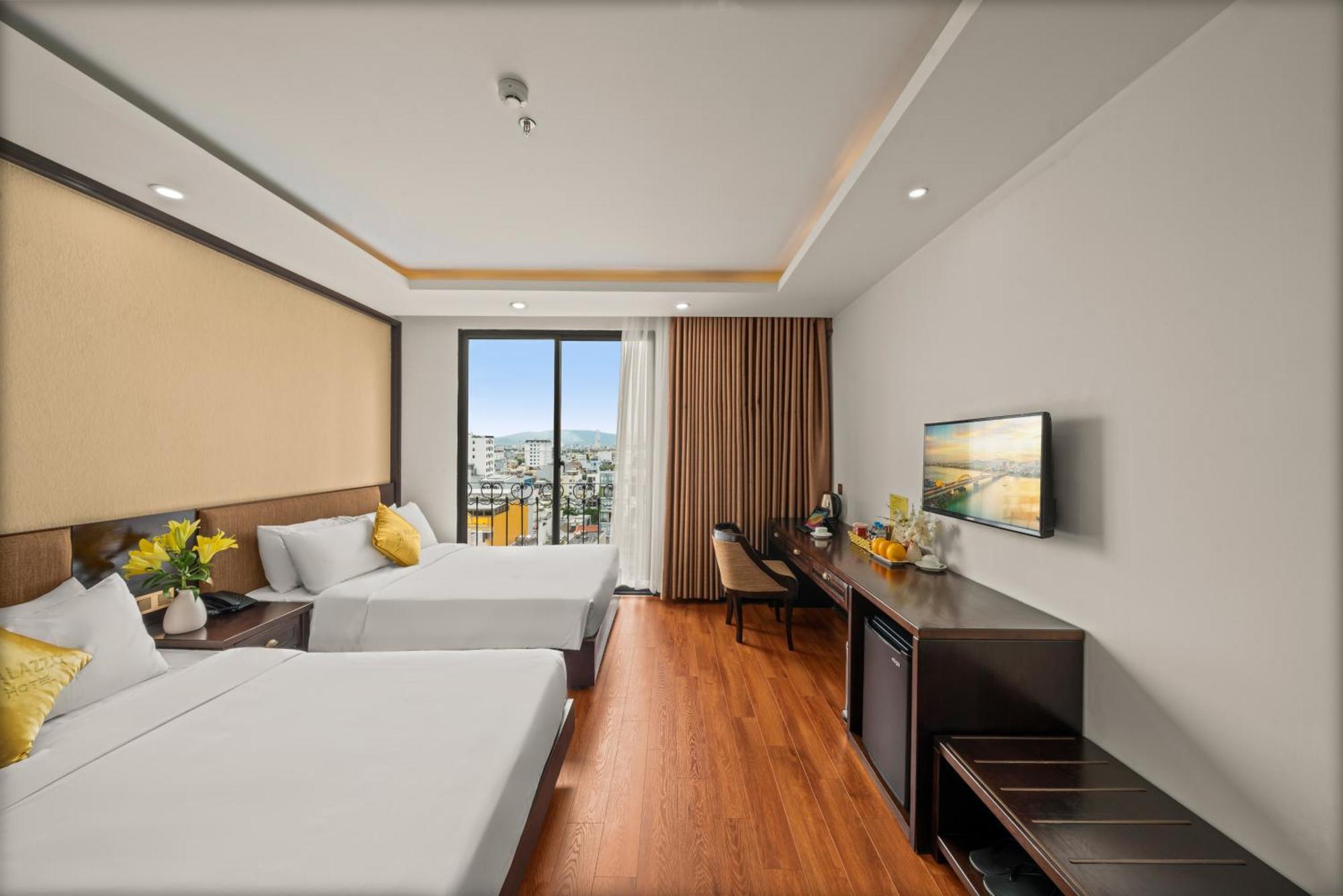 Palazzo Luxury Hotel Дананг Екстериор снимка